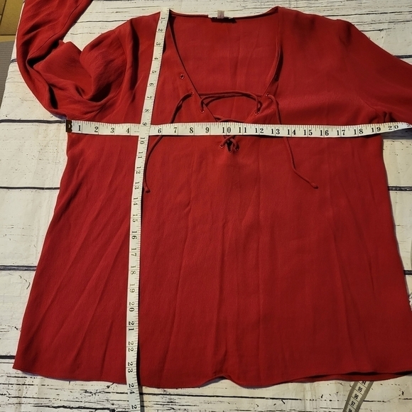 Aritzia Wilfred Free Lace Up Blouse Size S - Picture 7 of 9